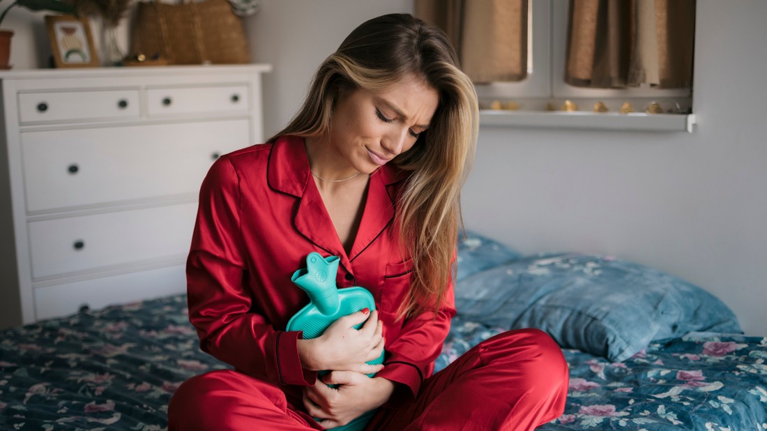 A PMS rendkívül megnehezítheti a mindennapjainkat, de ha közelebbről megismerjük a testünket, akkor megtalálhatjuk a számunkra megfelelő megoldást