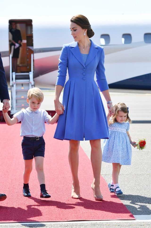 Napi cuki: összeöltözött a királyi család!