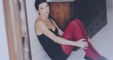 3 zseniális tanács a divatszerkesztőtől, hogyan viseld a színes harisnyákat, hogy álomszép legyen a megjelenésed