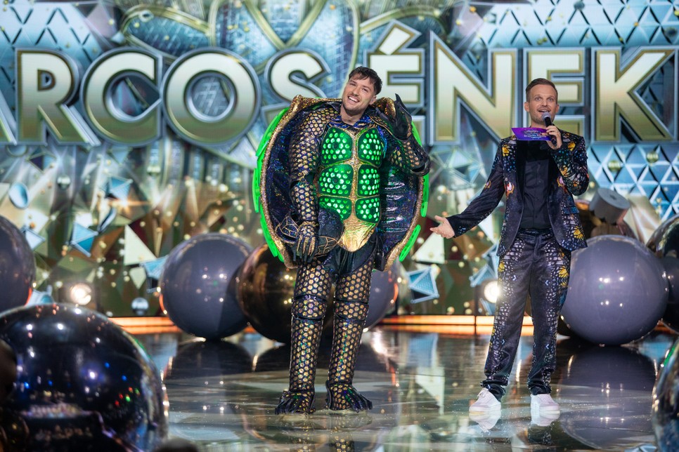 Valkusz Milánt rejtette a Teknős jelmeze, ő lett a műsor 2. helyezettje