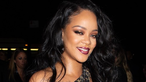 Rihanna veszélyesen szexi vadmacskának öltözött