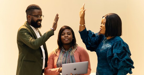 Engedd meg magadnak a segítséget, és csodákra leszel képes a kollégáiddal