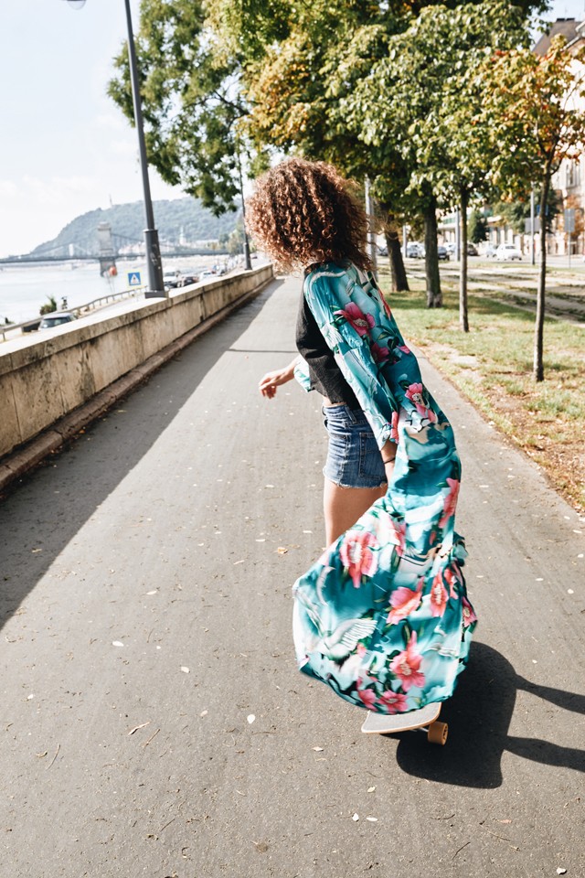 Ezen a héten Kozák Alexandra ruhatárába pillanthatunk be