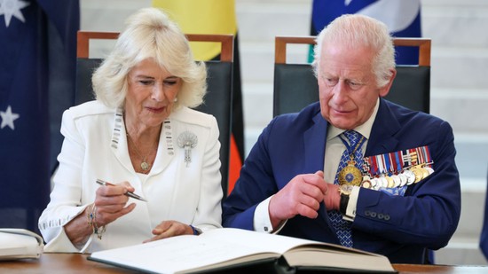 És tényleg megtette: Kamilla királyné nagyon szigorú szabályt szegett meg