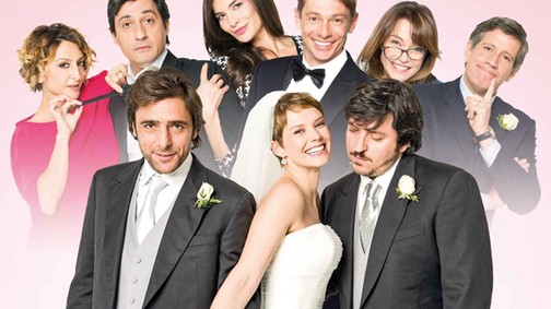 Osvárt Andrea folyton menyasszonyi ruhába bújik, de egyáltalán nem tervez esküvőt