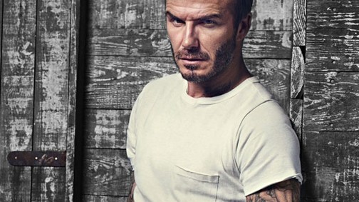 Ahogy telnek az évek, egyre morcosabb David Beckham a H&M kampányban