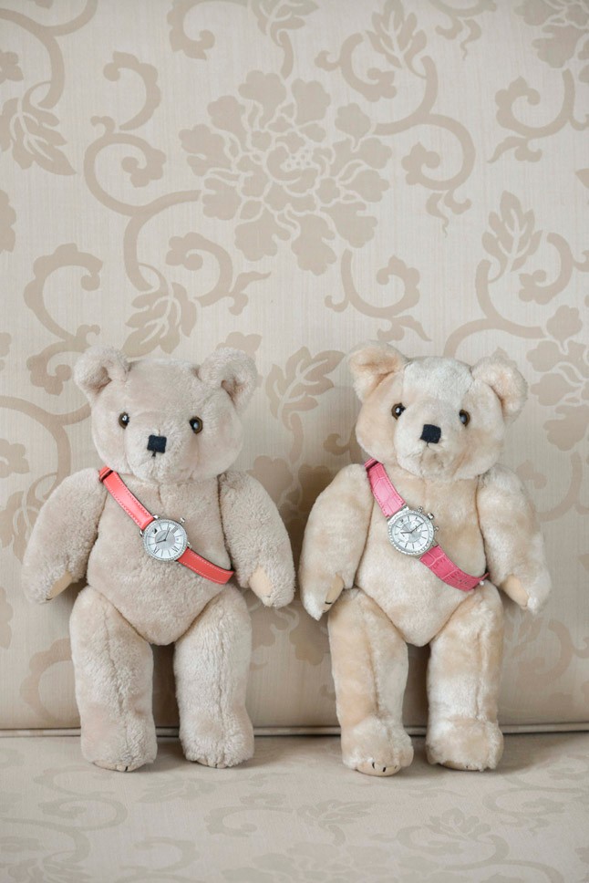 Cuki mackók mutatják be a szezon legmenőbb ékszereit