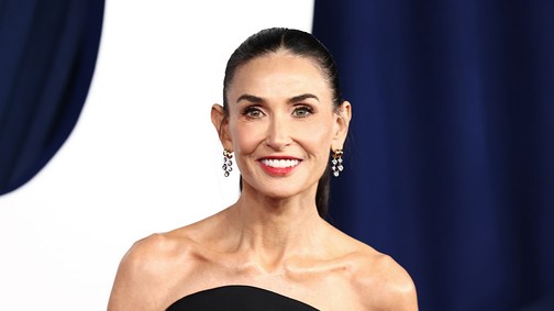 Demi Moore álomszép szettben tündökölt a GLAMOUR Women of the Year gáláján, csak úgy áradt belőle a sikk