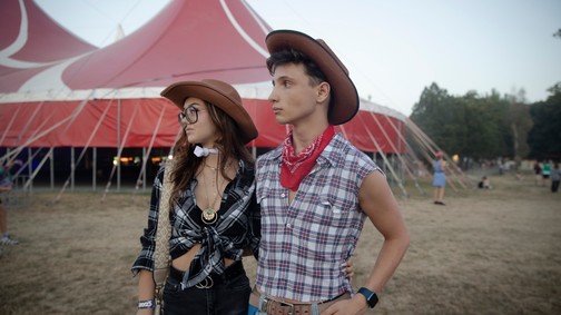 Ezek voltak az idei Sziget Fesztivál legjobb szettjei: divatszerkesztőnk összegyűjtötte a leglátványosabb megjelenéseket