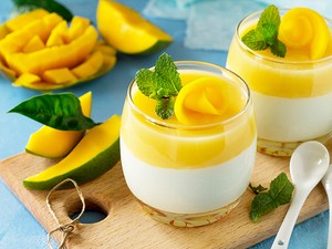 A pohárkrémek királynője: Panna cotta mangóval