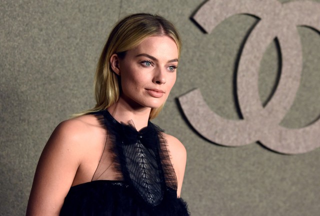 Margot Robbie Chanel