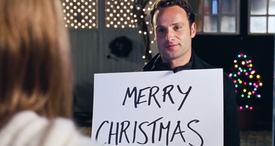 Hollywood szerint karácsonykor a legkönnyebb szerelembe esni: ez így van a való életben is?