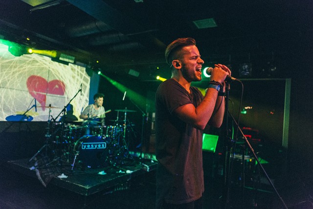 Villáminterjú Miták Bernadettel és a Yesyes zenekar két tagjával