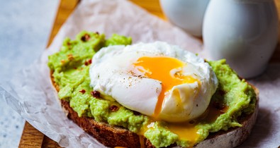 Napi recept: avokádós, tojásos szendvics lazulós napokra