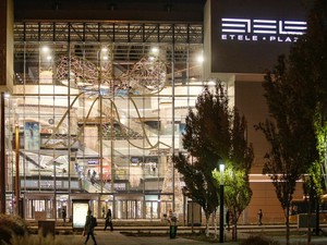 Mesés karácsonyi programokkal vár az Etele Plaza!