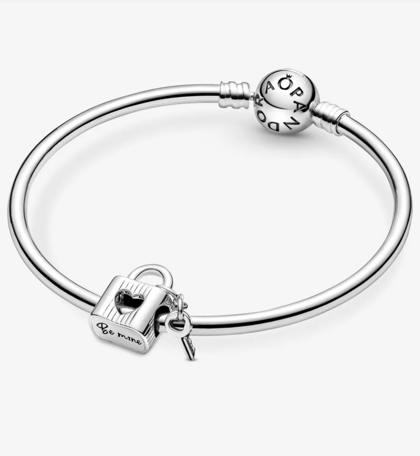 Lakat és szíves kulcs charm, moments ezüst karperec - 13 800 Ft 21 200 Ft