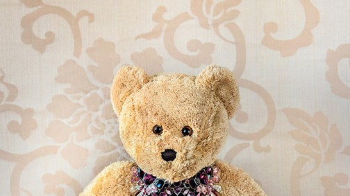 Cuki mackók mutatják be a szezon legmenőbb ékszereit