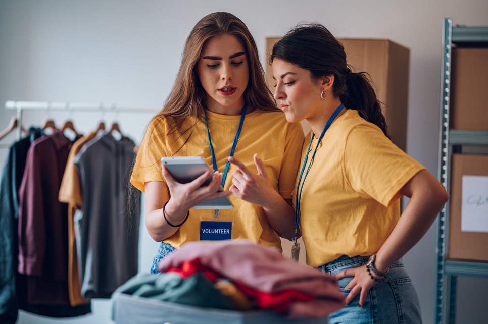 Az önkéntes munka is lehet új baráti kapcsolatok kialakításának terepe