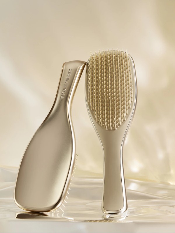 Ultimate Detangler Chrome hajkefe (Champagne Gold) TANGLE TEEZER 7499 Ft, GLAMOUR-kuponnal, 20% kedvezménnyel 5999,2 Ft a Rossmann üzleteiben és online 