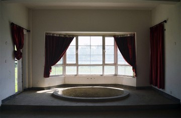 Curtain House, Jing Jin City, 2015.