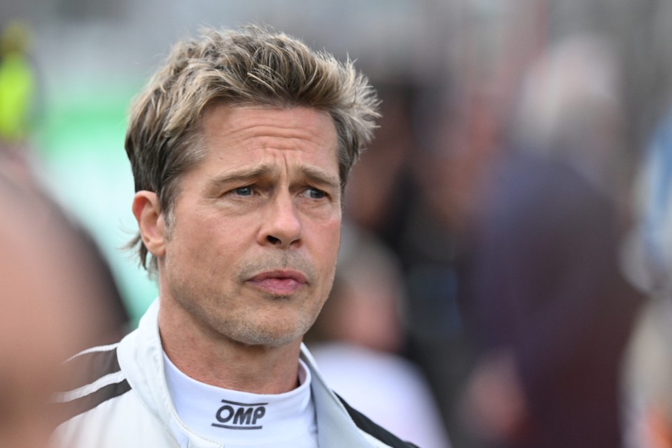 Brad Pitt forgat, éli az életét - de közben fájhat a szíve, hogy gyermekeivel így alakulta kapcsolata