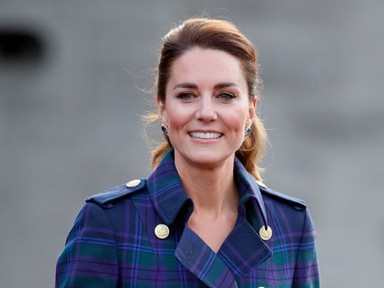 Katalin hercegné stílusát kicserélték, eszméletlenül jól néz ki a skóciai turné alatt