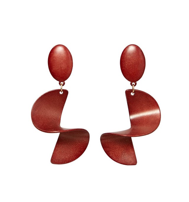 Plasztik fülbevaló MANGO 4595 Ft