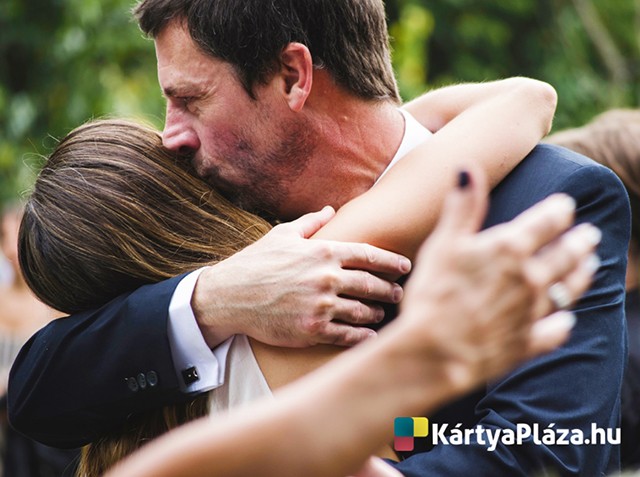 Hogyan ajándékozzunk meg kreatívan egy férfit? (x)