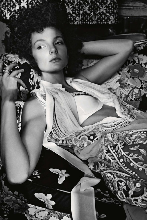 Mihalik Enikő két kontinensen is Vogue-lány!