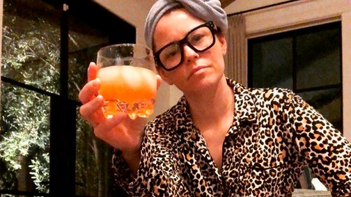 5 regeneráló hajpakolás, amivel helyre hozhatod a hajad a karantén alatt