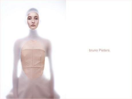 A Bruno Pieters-kampány is egy érdekes vizuális megoldással hívja fel magára a figyelmet.