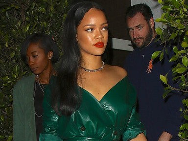 Rihanna egy zsákot is felvehet, akkor is jól néz ki