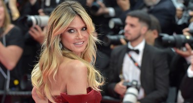 Heidi Klum felszabadította a melleit és nem kér érte elnézést