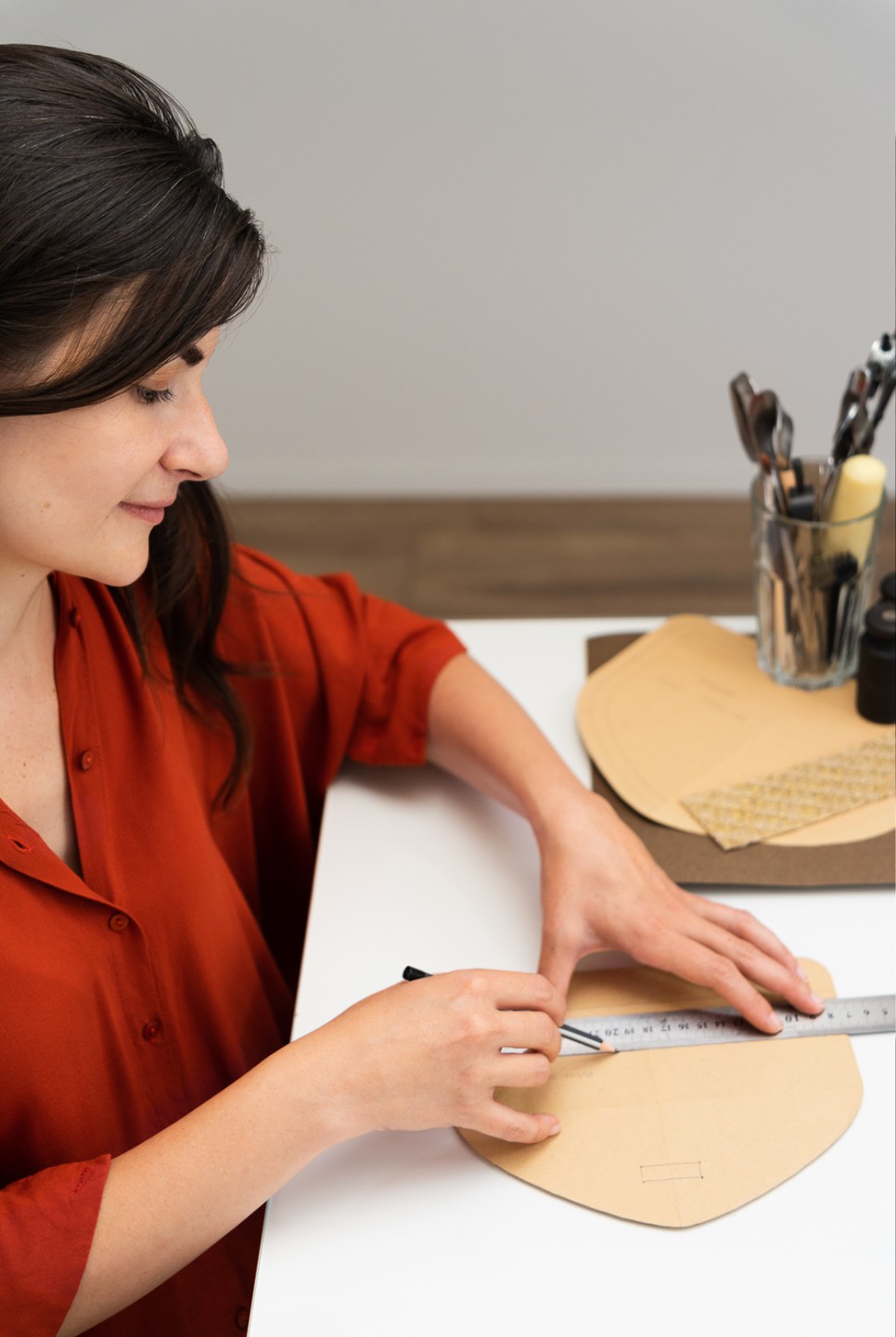 Gere Márti, a MARTU Concept Bags megálmodója szívvel-lélekkel készíti az egyedi tervezésű táskáit, a fenntarthatóság jegyében