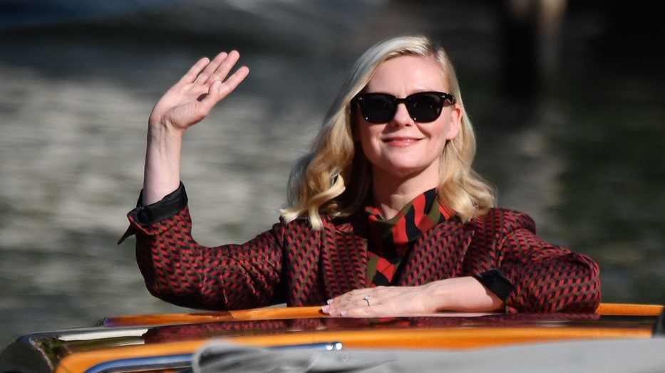A velencei filmfesztivál legjobb szettjét Kirsten Dunst viselte