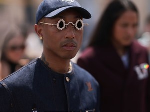 Lakatos Márk karcos véleménye a rongyrázásról és a popsztárok tervezte divatról