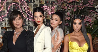 Így nyaral a Kendall-Kardashian klán: bikinis fotók a családról