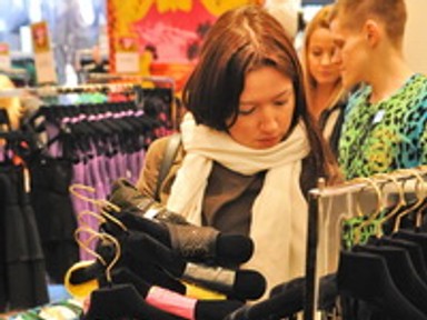 Budapesten is imádják a Versace kollekciót!