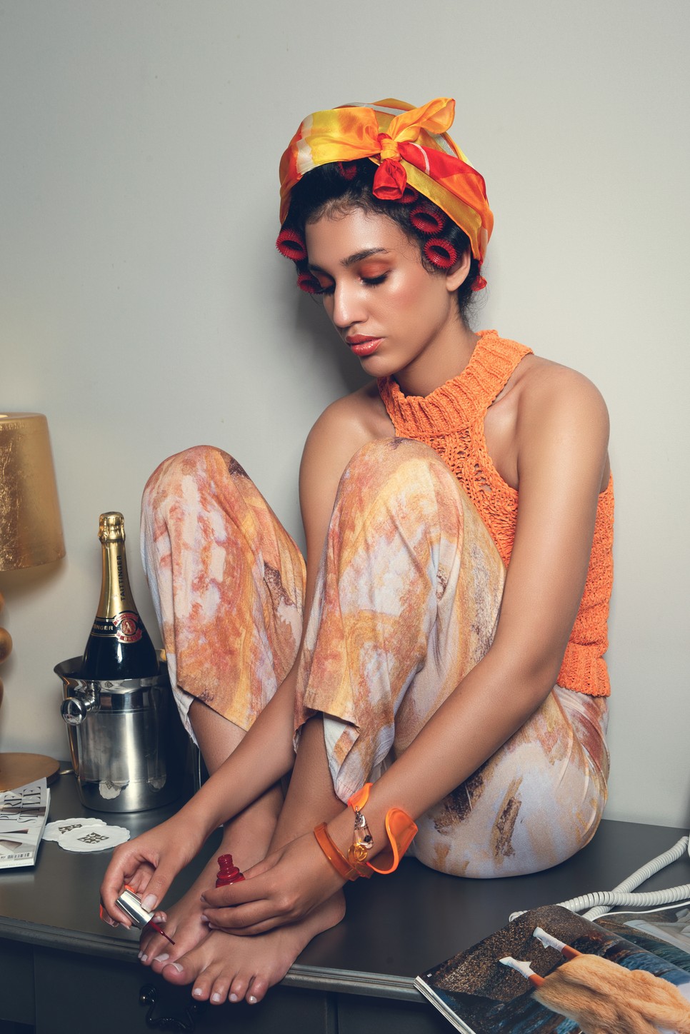 Exkluzív divatanyag a 80-as évek stílusára hangolva