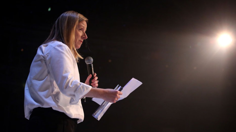 Sarah Burton búcsút mondott az Alexander McQueen divatháznak