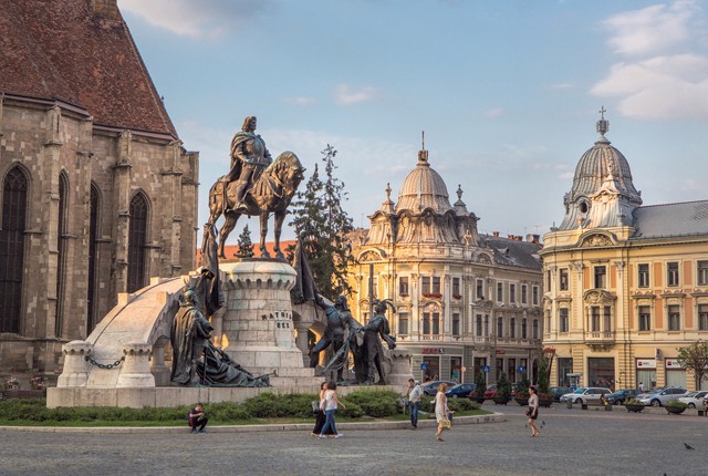 Irány a szomszéd! 3 varázslatos város Erdélyben