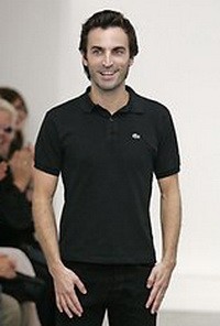 balenciaga, kristen stewart, vezető tervező, divatmárka