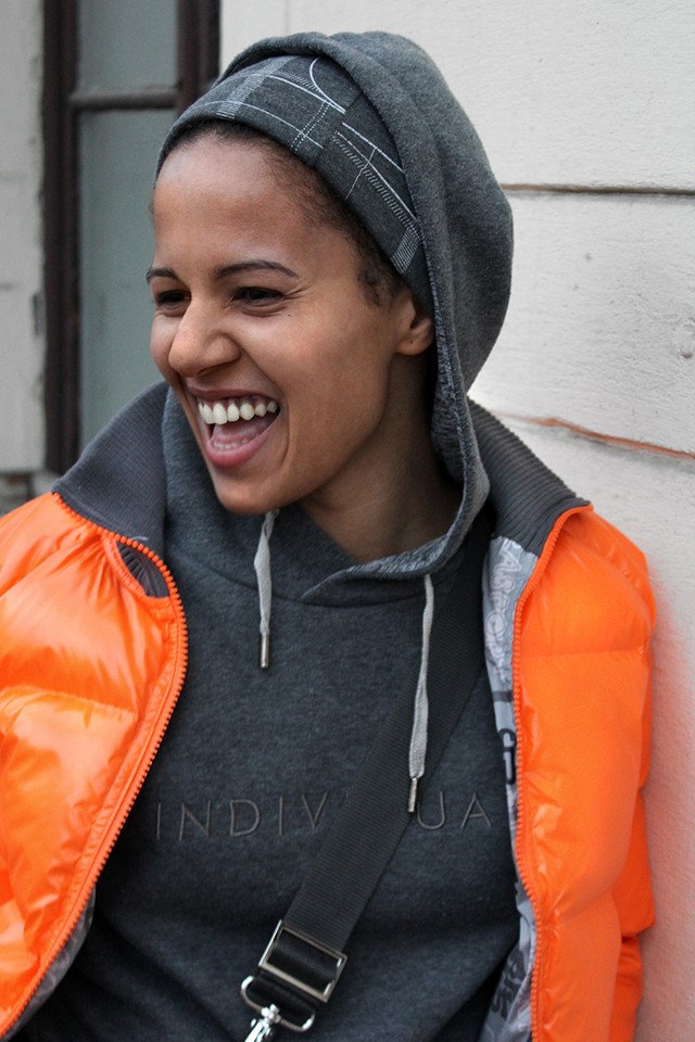 A THEFOUR tervezője imádja ezt a pulcsit, teljesen érthető okok miatt