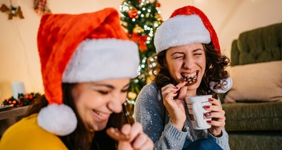 Ezekkel a zseniális trükkökkel úgy falatozhatsz karácsonykor, hogy biztosan nem fogsz hízni közben