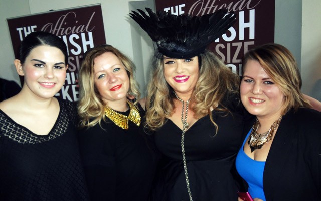 Balról jobbra: Farkas Éva plus size modell, Zsuzsa blogger(Cupcake and Pearls), Velvet és Én