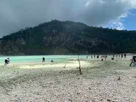 Egy még ma is működő indonéz vulkán: Gunung Sepuh (Bandung provincia)