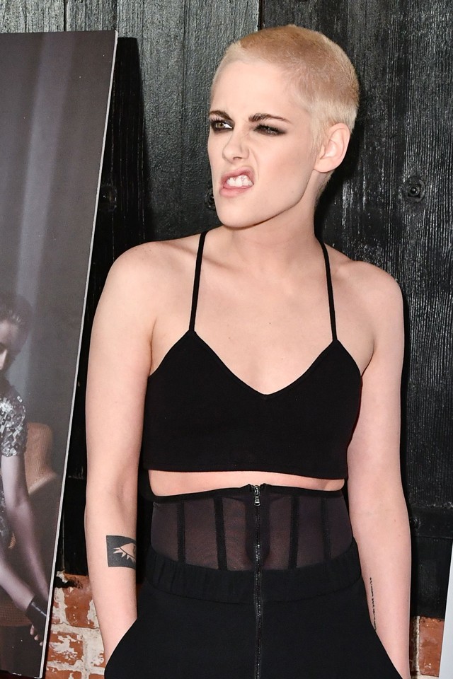 Kristen Stewart szőke rövid haj