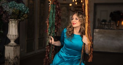 Pokorny Lia: „Szeretettel kell nézni a szenvedő önmagunkat”