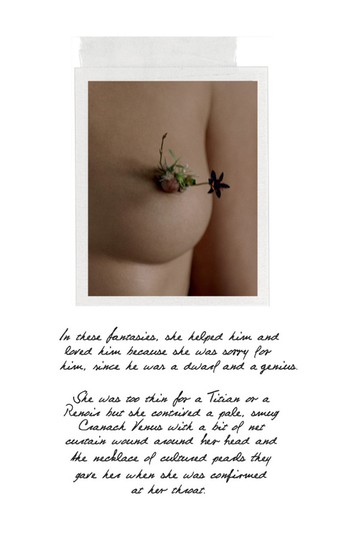 Kivirágzott Kate Moss ágyéka