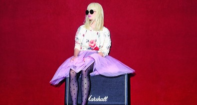 Palvin Barbara vöröses, Tatár Csilla hosszú hajjal: ezek voltak a GLAMOUR Women of the Year gála történetének legmeghökkentőbb frizurái